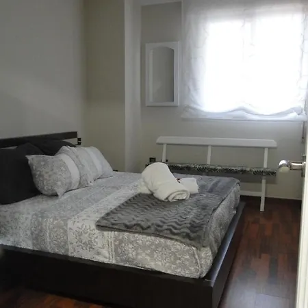 Insula Plaza Mayor Atico Apartment